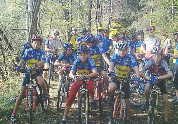 Dynamic Bike Team Appiano gara sociale 2003